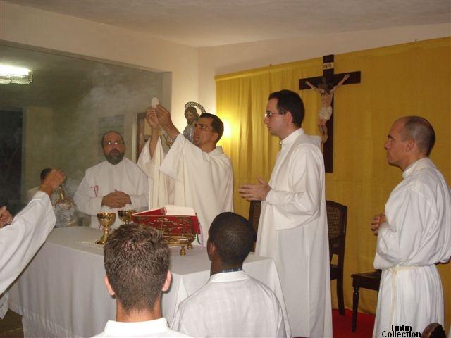 tt-rancho_veloz-osmany_santiago-ordenacion_sacerdotal-oct-12-2008-b.jpg